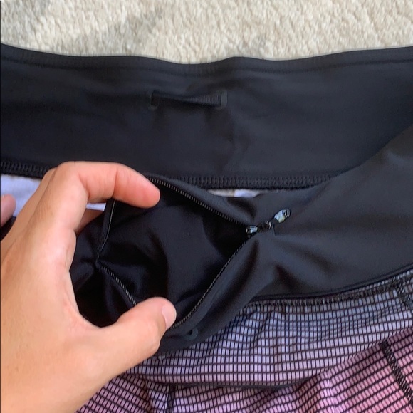 Gradient Yum Speed Short 2.5” 8 - Picture 6 of 6